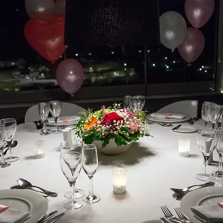 The Majestic Hotel Fira (Santorini)