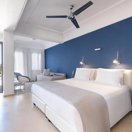 Отель The Majestic 5*