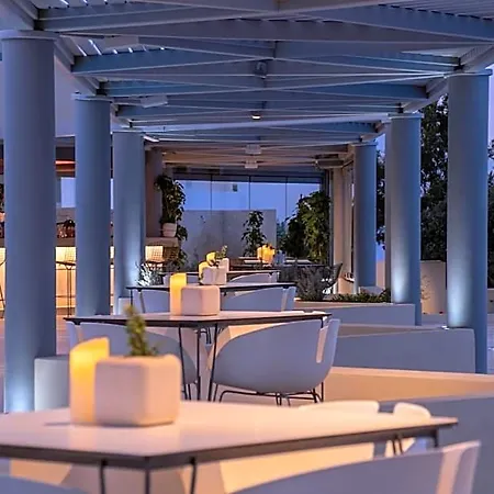 The Majestic Hotel Fira (Santorini)