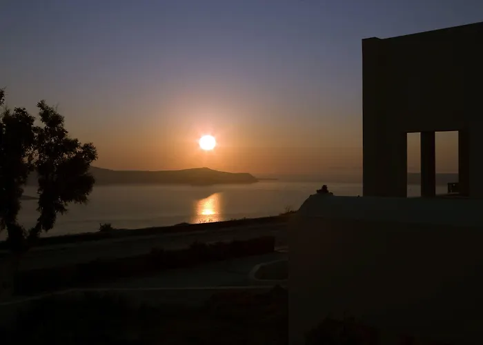 The Majestic Hotel Fira (Santorini)