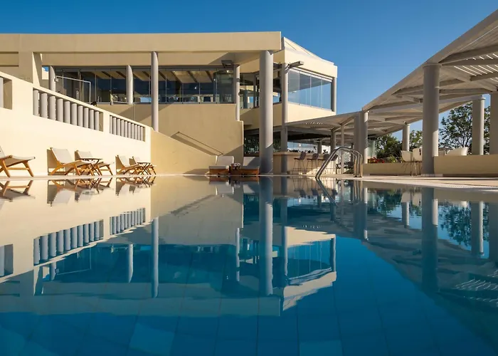 The Majestic Hotel Fira (Santorini)