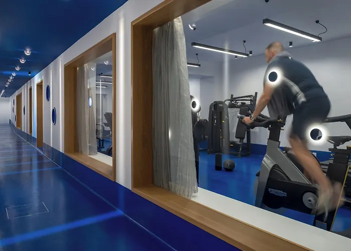 מלון The Majestic סנטוריני