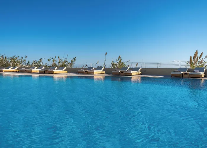 The Majestic Hotell Fira (Santorini)