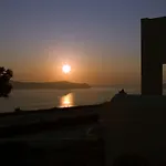 The Majestic מלון סנטוריני