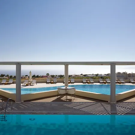 Hotel The Majestic Fira (Santorini)